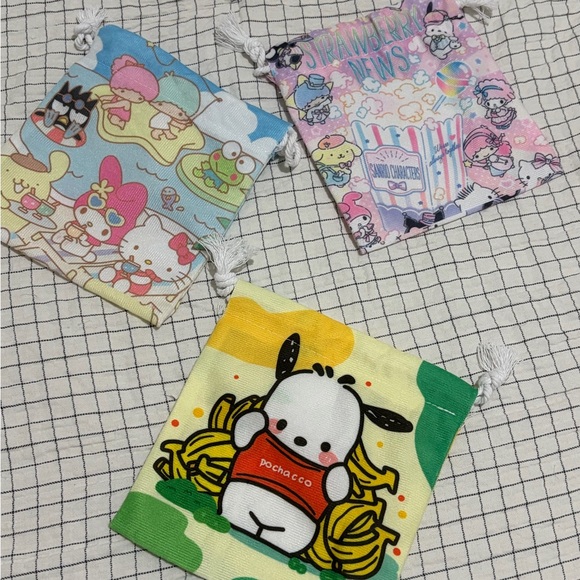 Sanrio Hello Kitty & Friends Bundle - Picture 6 of 6